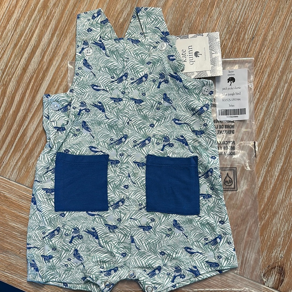 Kate Quinn shortie